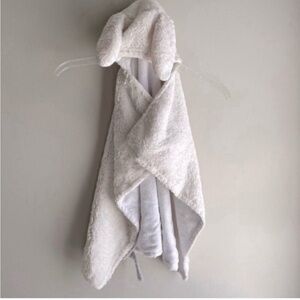 Pottery Barn Kids Toddler Bunny Hood Towel Wrap